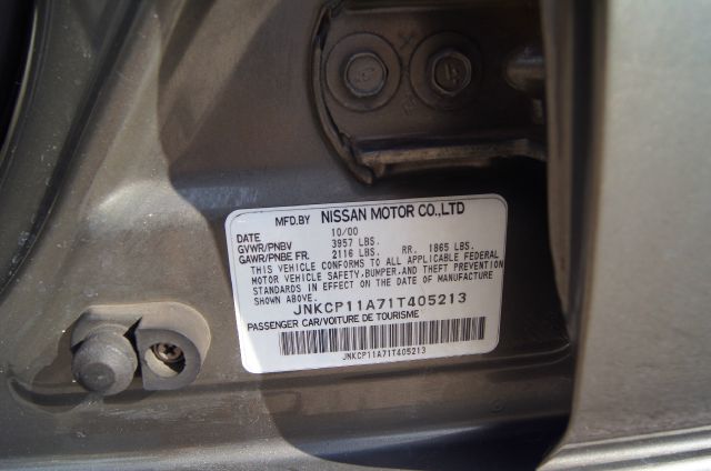 Infiniti G20 2001 photo 2