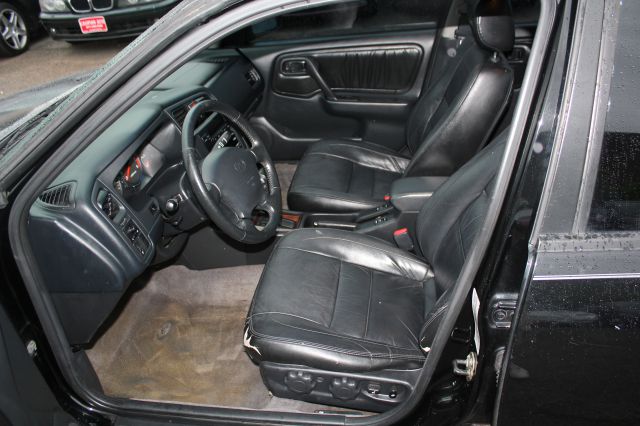 Infiniti G20 2001 photo 12