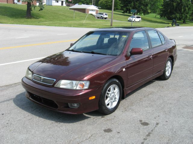 Infiniti G20 2002 photo 3