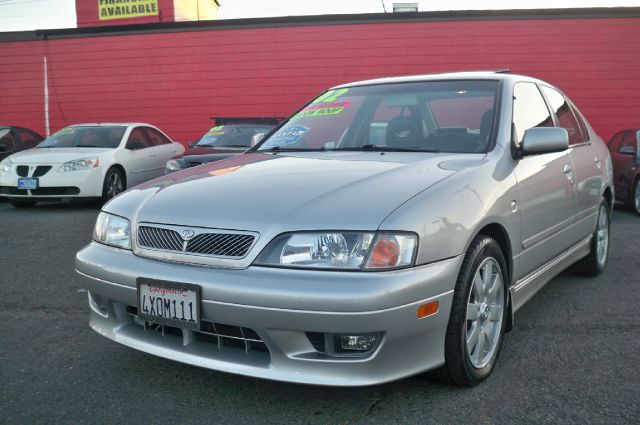 Infiniti G20 2002 photo 13