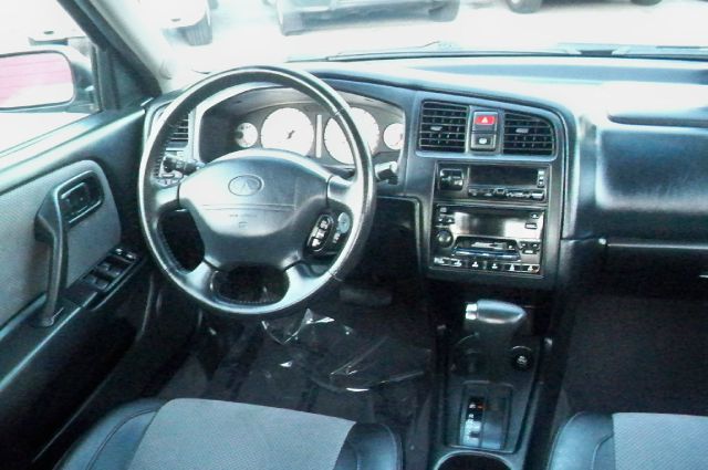 Infiniti G20 2002 photo 4