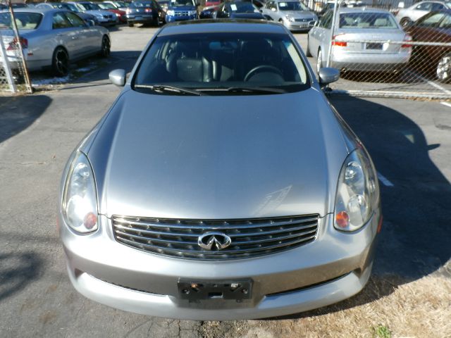 Infiniti G35 2003 photo 2