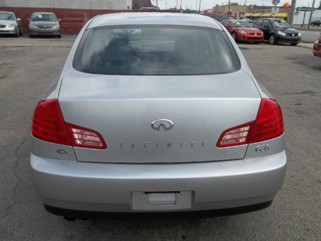 Infiniti G35 Series 4. Sedan