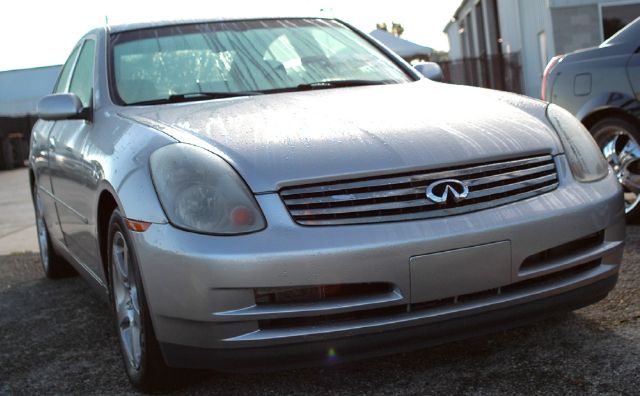 Infiniti G35 2003 photo 4