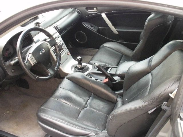 Infiniti G35 XB - ONE Owner Coupe