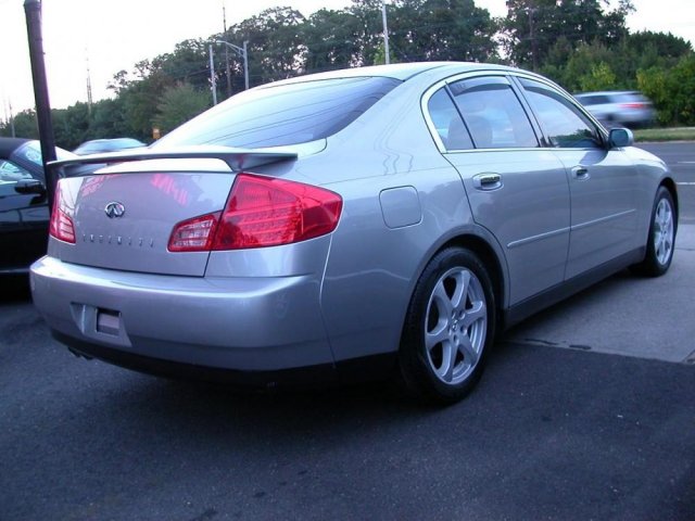 Infiniti G35 2003 photo 1