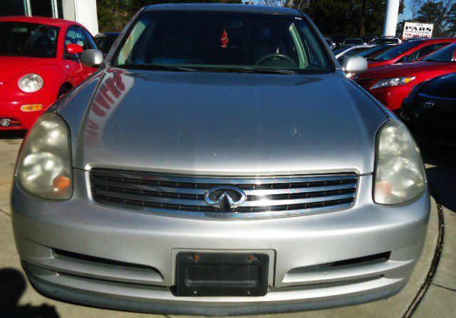 Infiniti G35 2003 photo 2