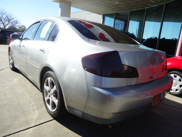 Infiniti G35 2003 photo 4