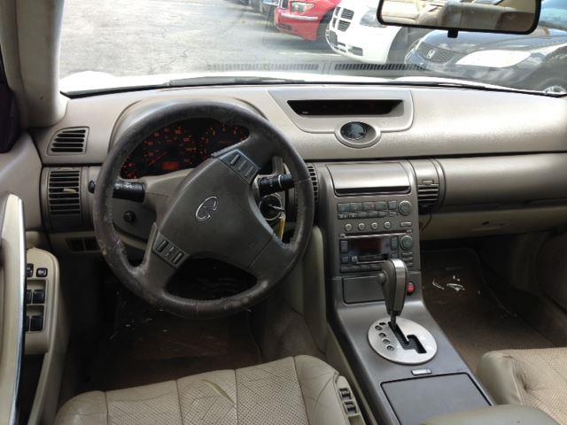 Infiniti G35 2003 photo 2