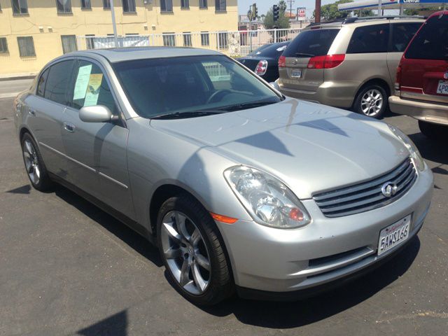 Infiniti G35 2003 photo 3