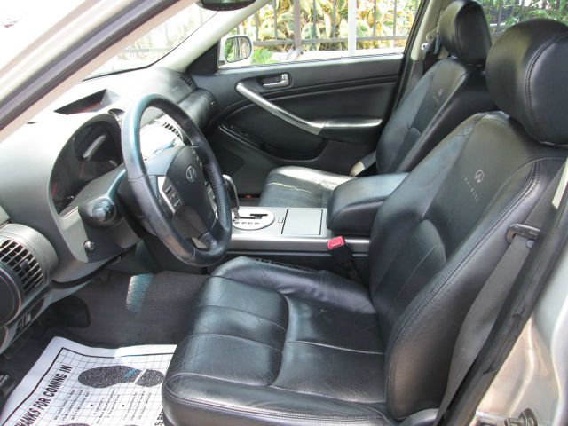 Infiniti G35 2003 photo 2