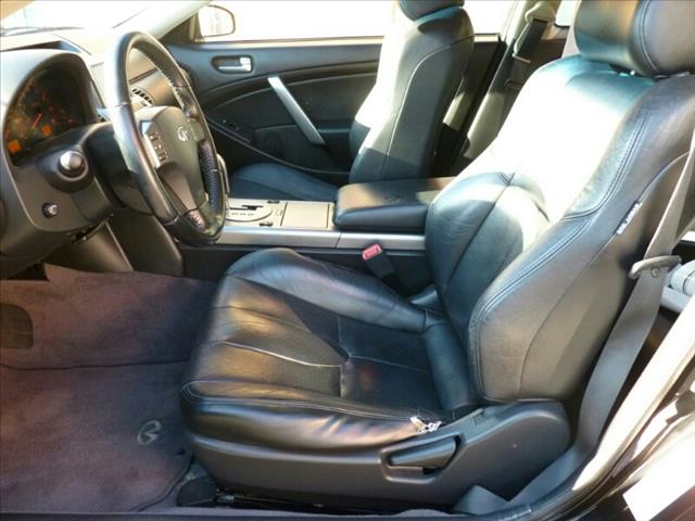 Infiniti G35 2003 photo 4