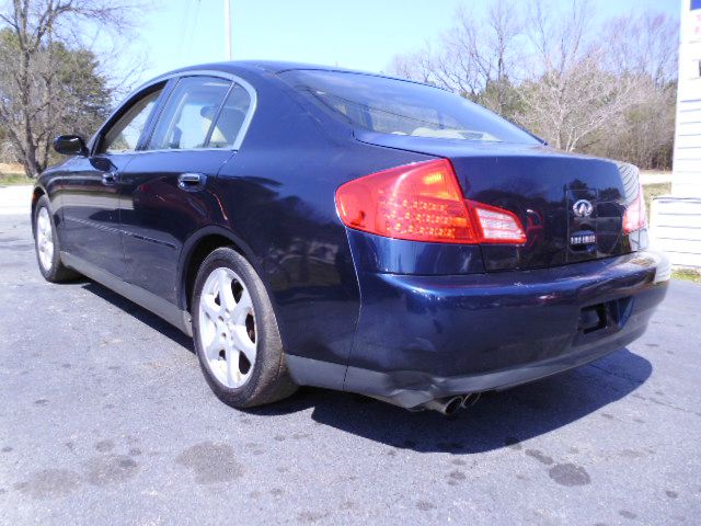 Infiniti G35 2003 photo 2