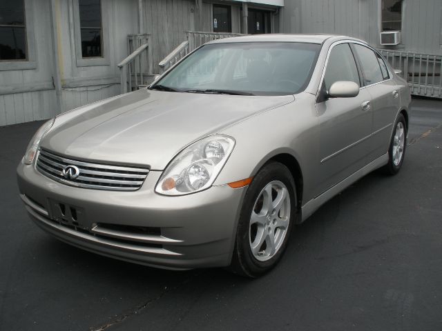 Infiniti G35 2003 photo 3