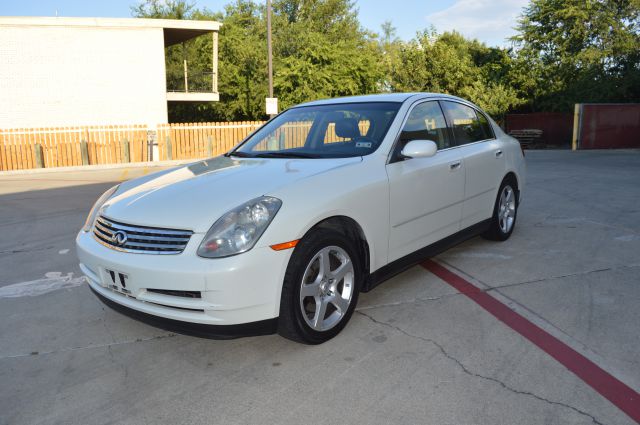 Infiniti G35 2003 photo 3