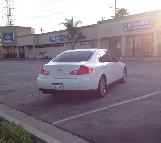 Infiniti G35 2003 photo 1