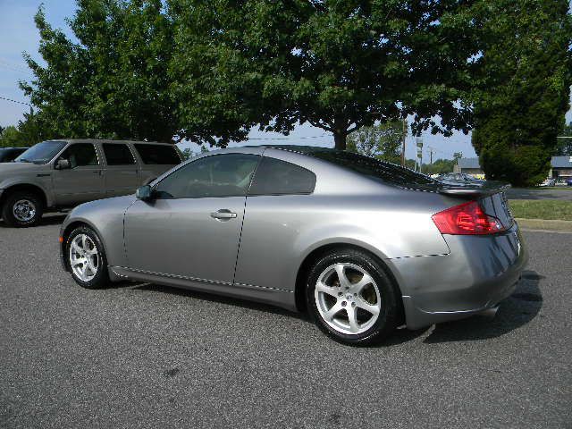 Infiniti G35 XB - ONE Owner Coupe