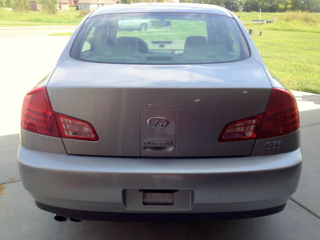 Infiniti G35 2003 photo 4