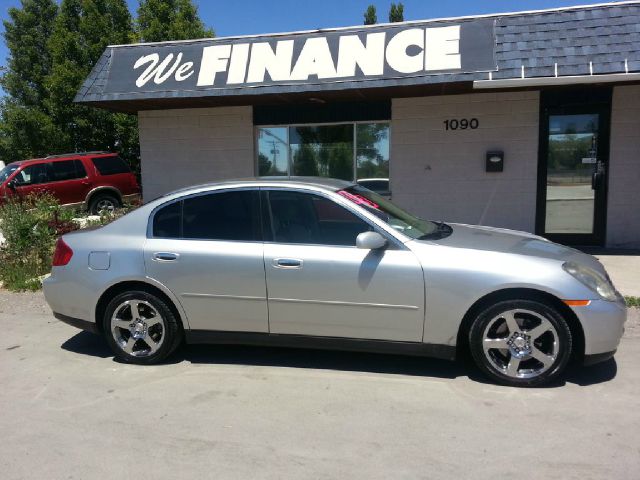 Infiniti G35 2003 photo 3