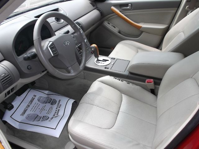 Infiniti G35 2003 photo 3