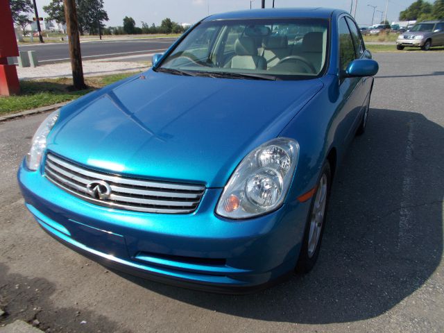 Infiniti G35 2003 photo 2