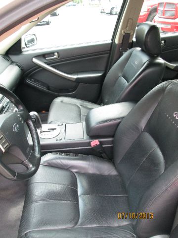 Infiniti G35 2003 photo 4