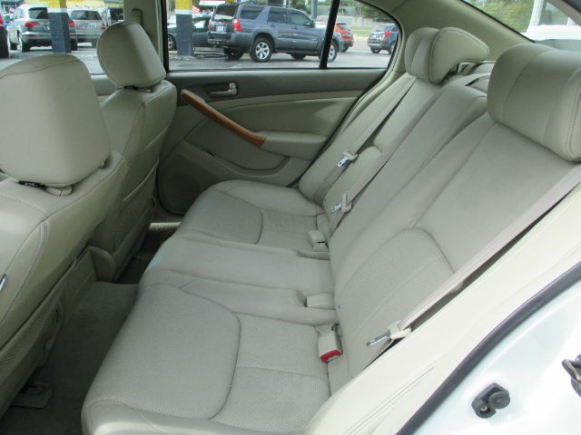 Infiniti G35 2003 photo 3