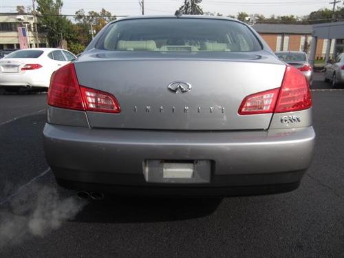 Infiniti G35 2004 photo 3