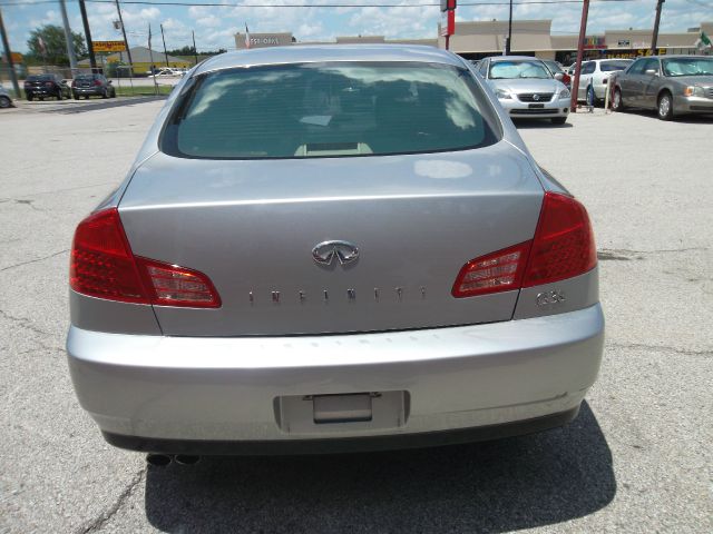 Infiniti G35 2004 photo 1