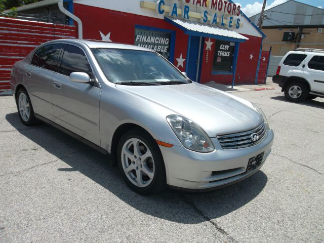 Infiniti G35 2004 photo 4