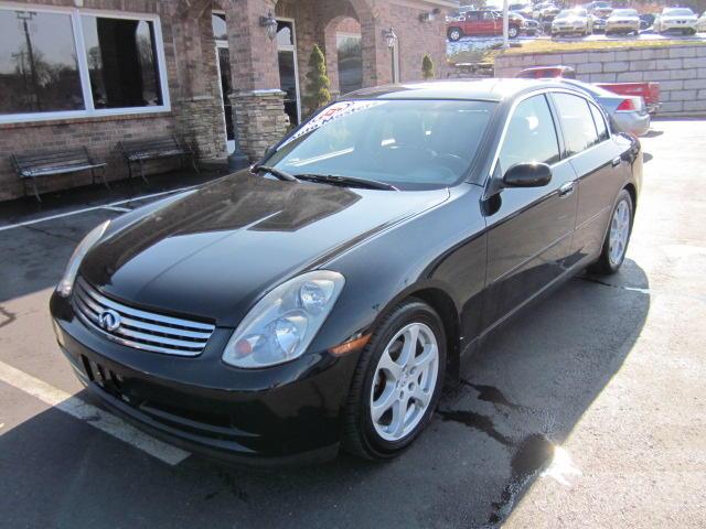 Infiniti G35 2004 photo 1