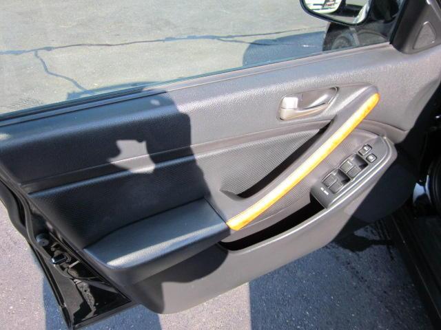 Infiniti G35 2004 photo 2