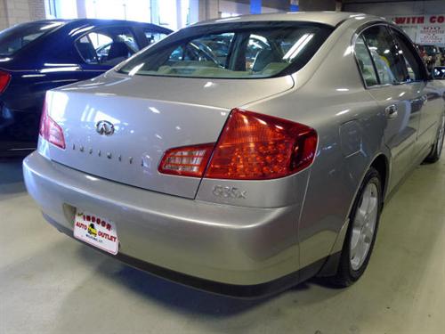 Infiniti G35 2004 photo 3