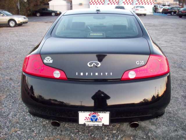 Infiniti G35 2004 photo 1