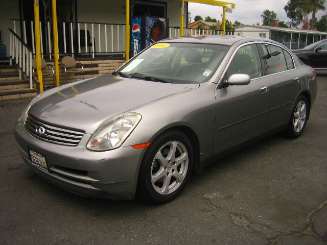 Infiniti G35 2004 photo 1