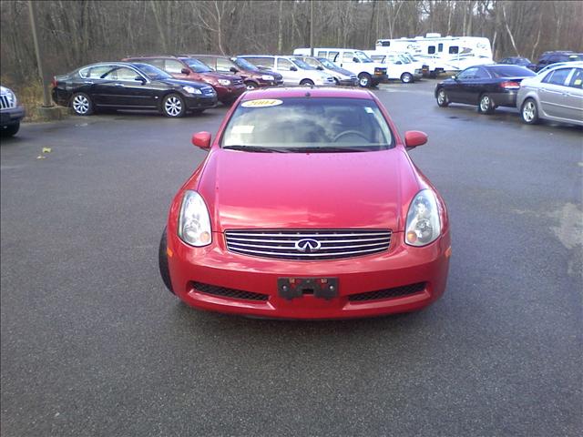 Infiniti G35 2004 photo 1