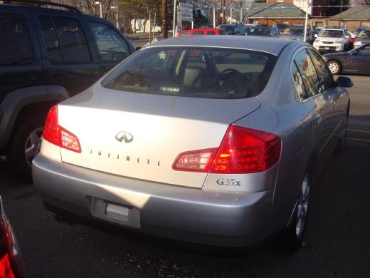 Infiniti G35 2004 photo 1