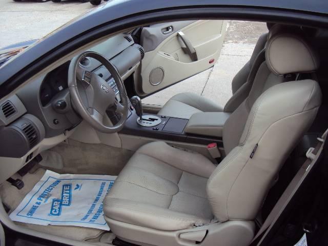 Infiniti G35 2004 photo 3