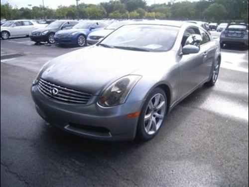 Infiniti G35 2004 photo 2