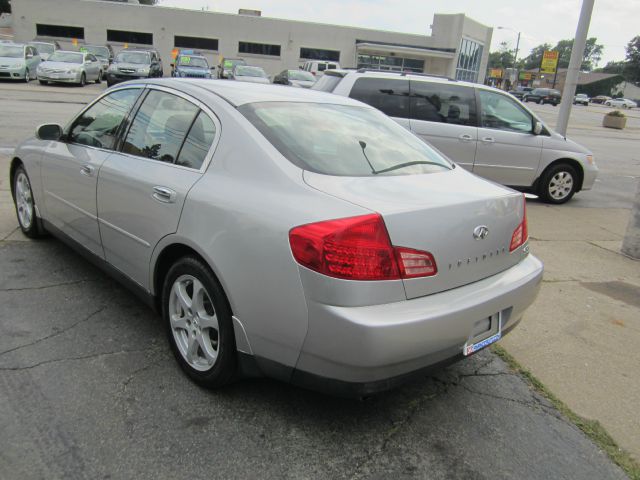 Infiniti G35 2004 photo 1