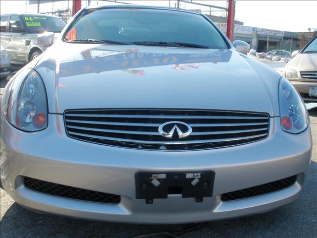 Infiniti G35 2004 photo 1