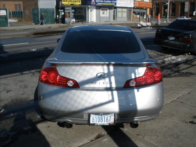 Infiniti G35 2004 photo 4