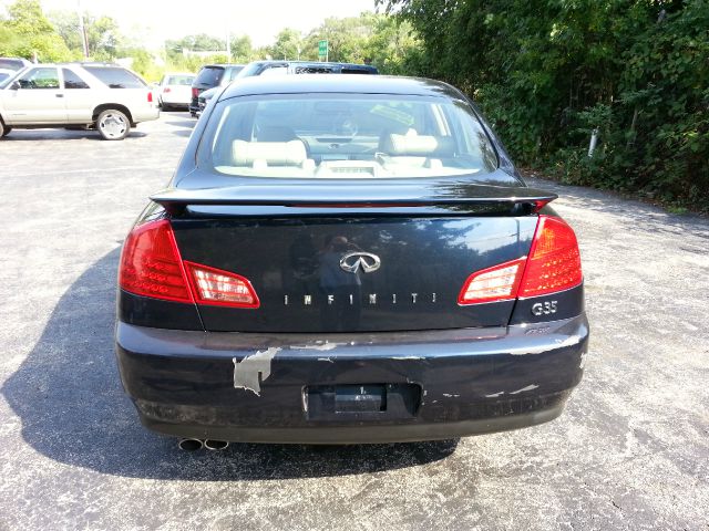 Infiniti G35 2004 photo 1