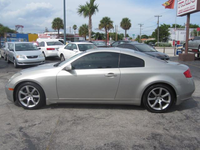 Infiniti G35 2004 photo 5