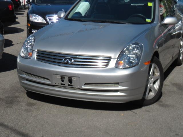 Infiniti G35 2004 photo 1