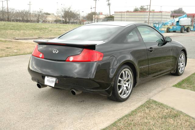 Infiniti G35 2004 photo 1