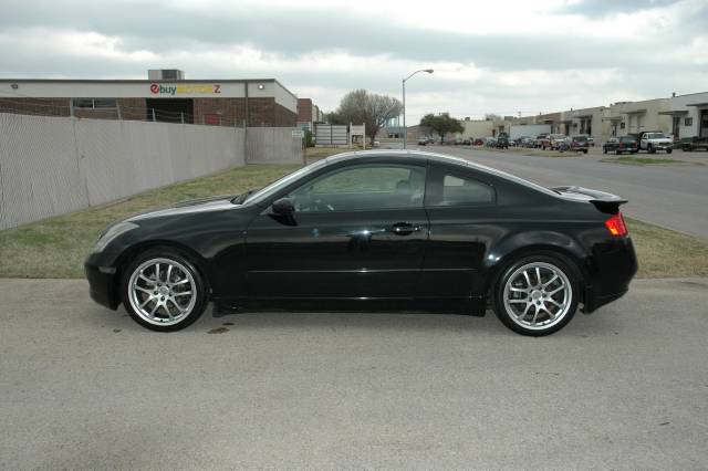 Infiniti G35 2004 photo 3