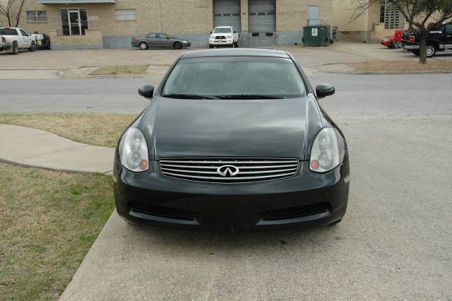 Infiniti G35 2004 photo 4