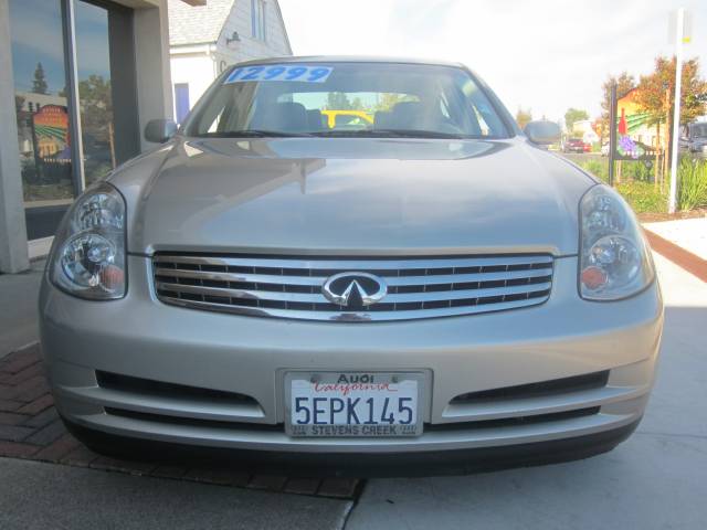 Infiniti G35 2004 photo 1