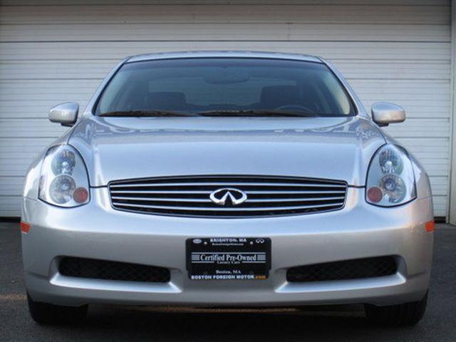 Infiniti G35 2004 photo 1